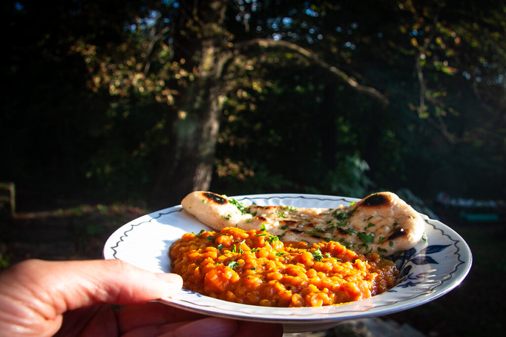 hinduska zupa z czerwonej soczewicy