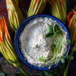 roślinna ziołowa ricotta