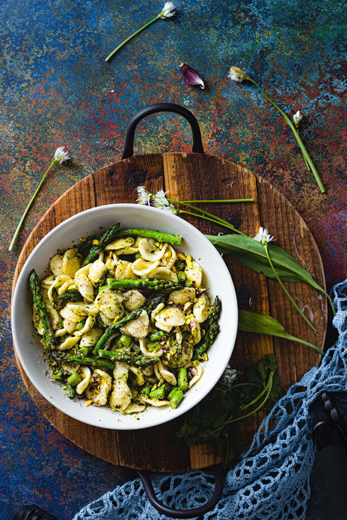 makaron ze szparagami