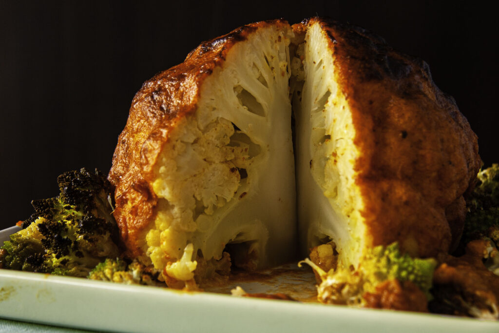 cały kalafior pieczony